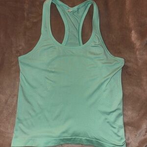 Lululemon Swiftly Tech Racerback Tank Top-waist length, mint color. Size 8